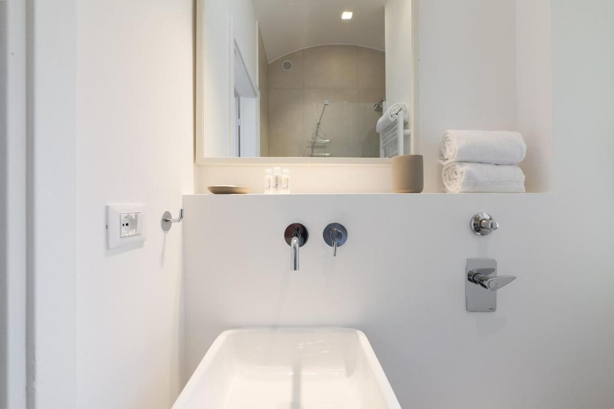Light And Style In The Heart Of Mailand