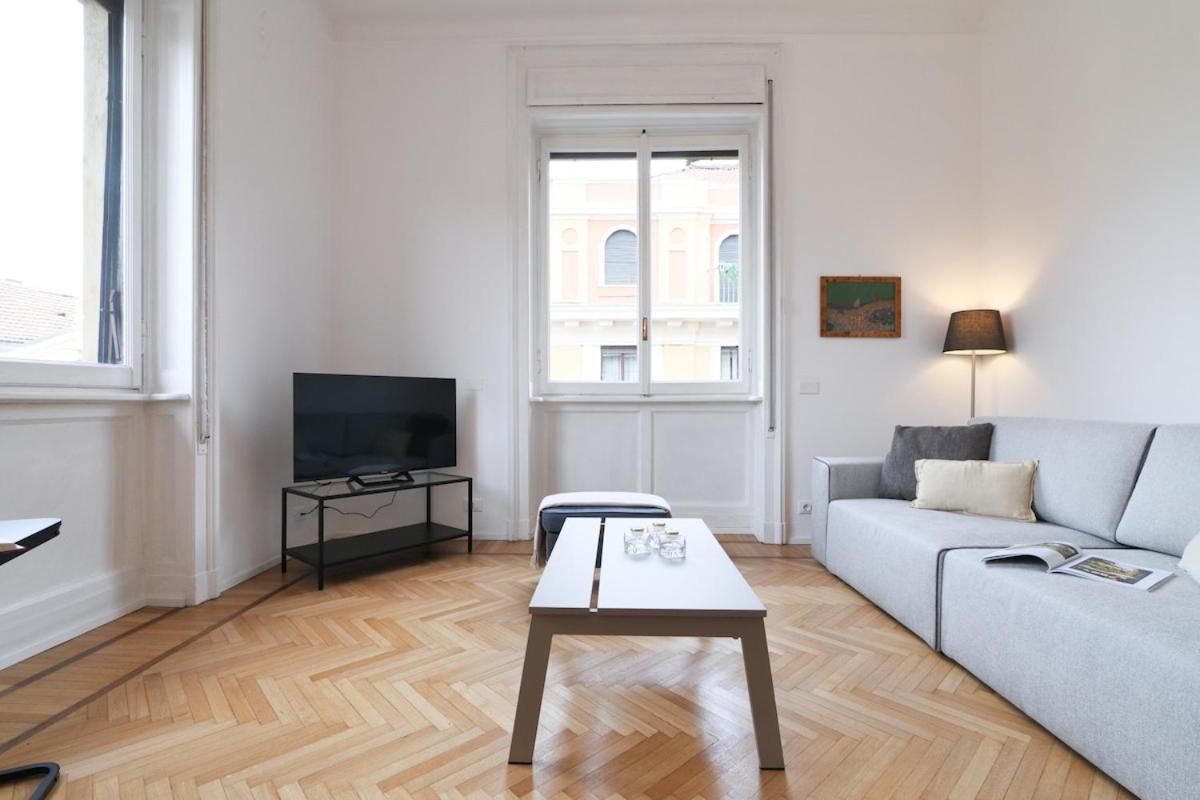 Light And Style In The Heart Of Apartment Mailand